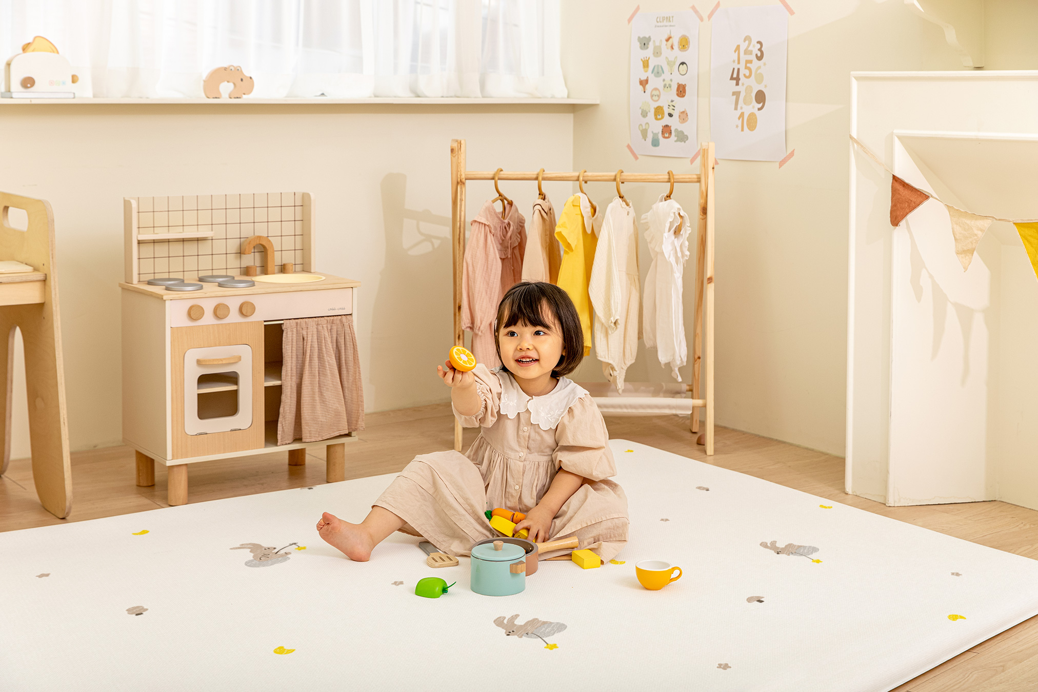 Видео Коврик Pure Bubble mat 210х150х4 см, Зайка на луне