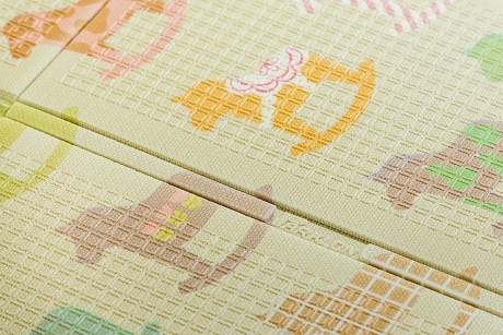 Портативный коврик Portable 140x200x1 см, Деревянные лошадки