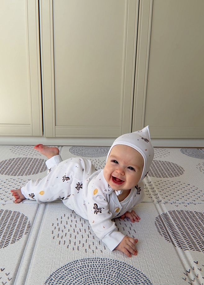 Фото 3 Складной коврик Sillky Portable 140x200x1 см, Уютные кружочки