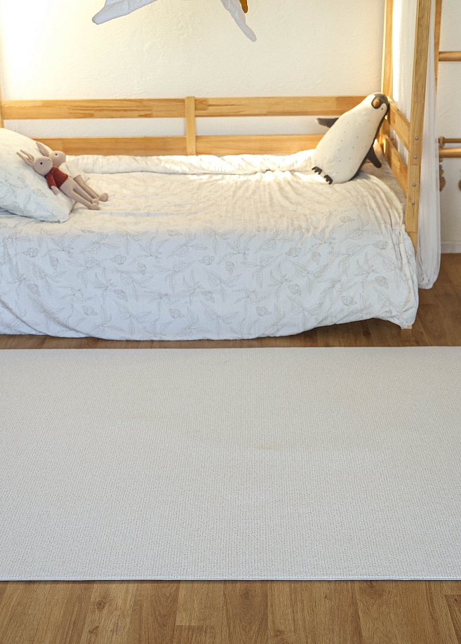 Фото 4 Ковер нескользящий для собак в гостиную Petnoriter Rug 190х130х0.55см, Слоновая кость