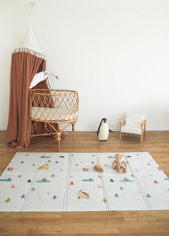 Фото 1 Портативный коврик Portable 140х200х1 см, Лес чудес Фото 1 Портативный коврик Portable 140х200х1 см, Лес чудес