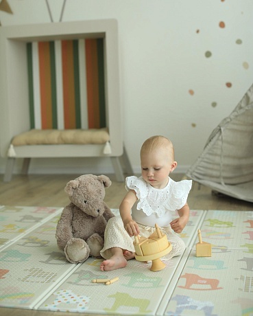 Портативный коврик Portable 140x200x1 см, Деревянные лошадки