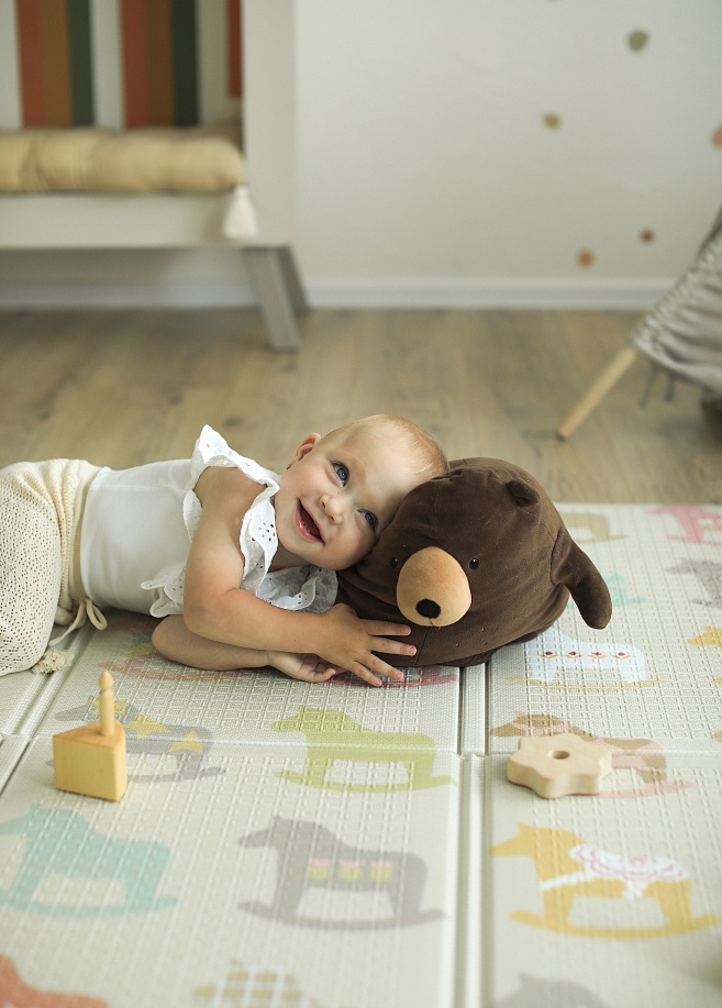 Фото 8 Портативный коврик Portable 140x200x1 см, Деревянные лошадки